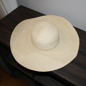 Wide Brim Hat - Physician Endorsed